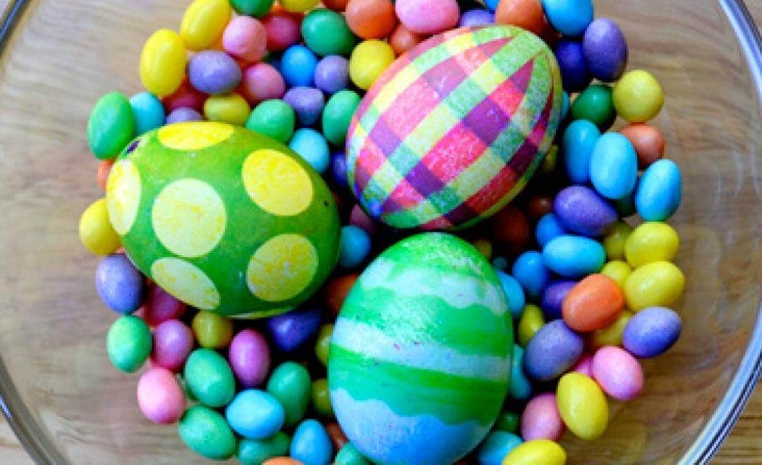 Make Eggstra-ordinary Eggs this Easter!